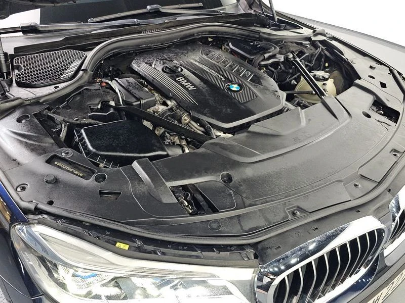 BMW 740 740d xDrive M Sport| 320к.с.| ВКЛ.ТЕХНОТЕСТ, снимка 6 - Автомобили и джипове - 55608603