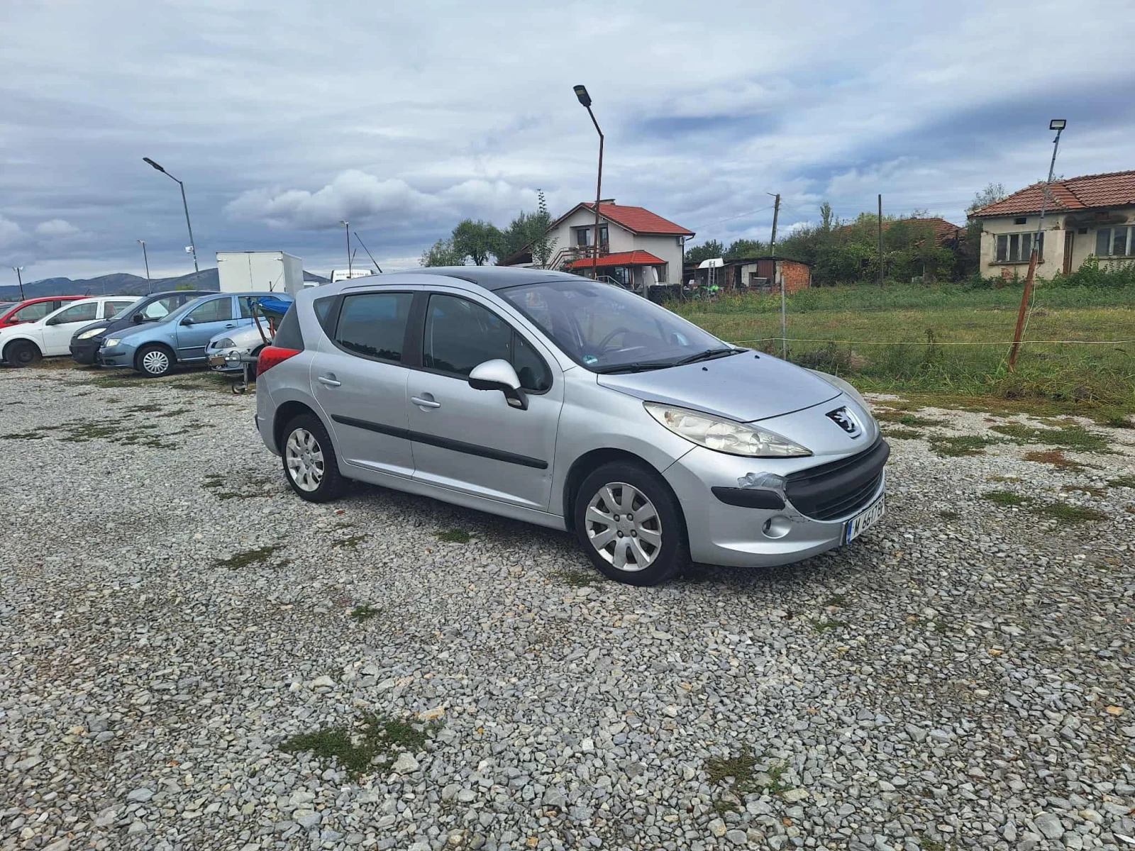 Peugeot 207 1.6 SW 90ks, снимка 1