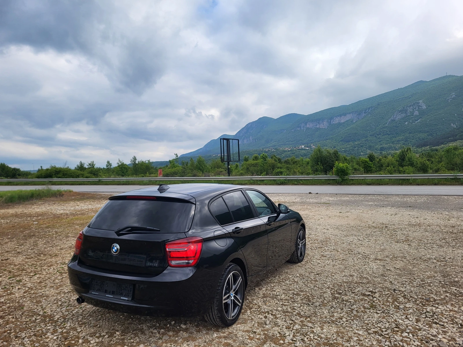 BMW 116 2.0D - изображение 5