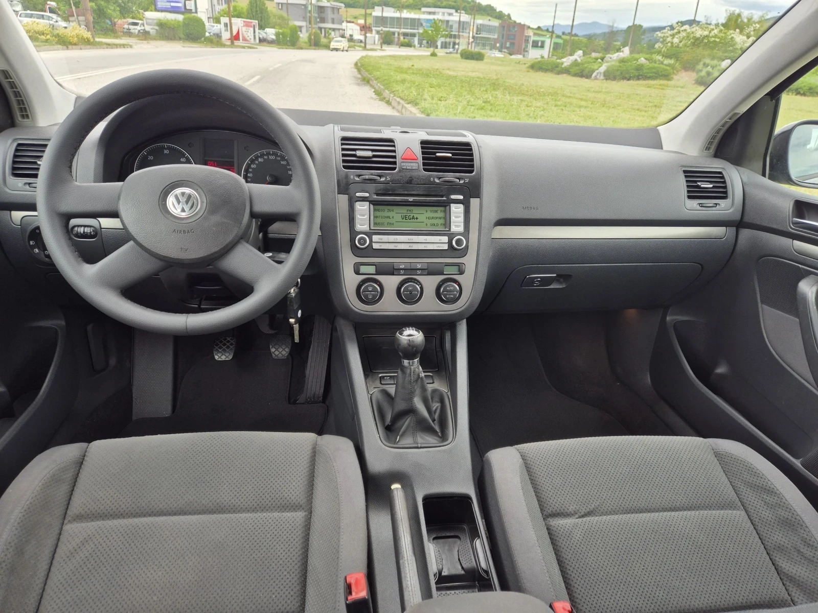 VW Golf 1.9Tdi 4X4 - изображение 7