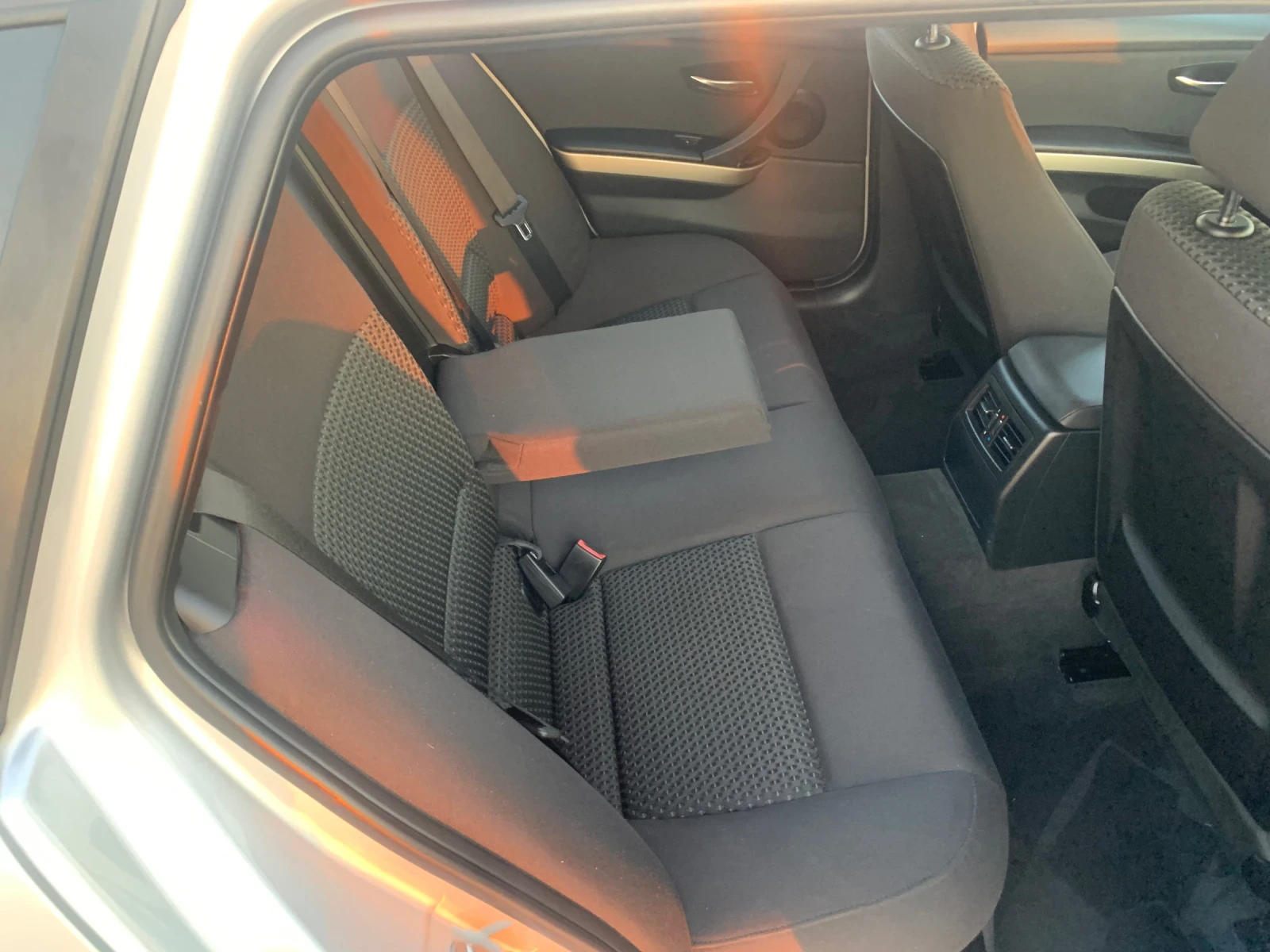 BMW 320 2.0d Xdrive | Mobile.bg   14