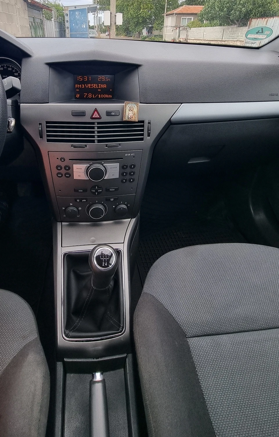Opel Astra 1.6 I  - изображение 10