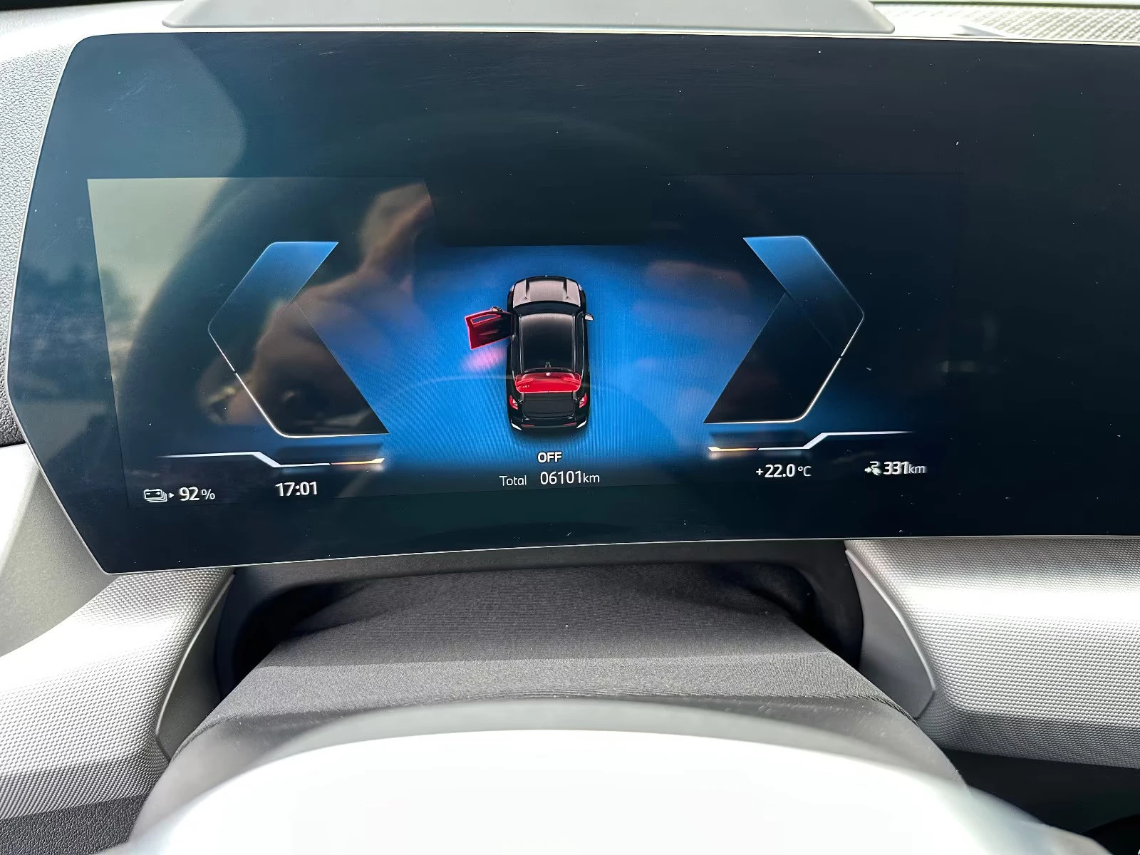 BMW iX1 xDrive30/313HP/M-SPORT/HUD/CAM/NAVI/LED/CPLAY/256g | Mobile.bg   13