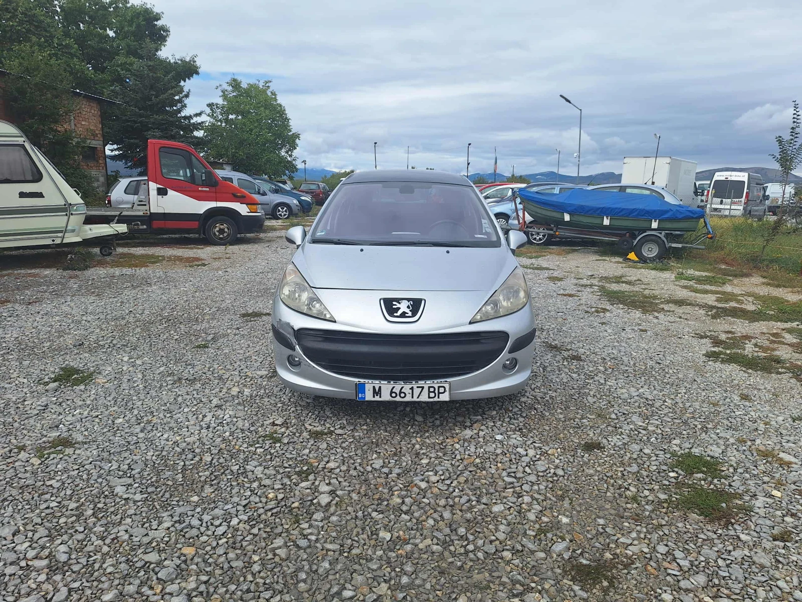 Peugeot 207 1.6 SW 90ks - изображение 2