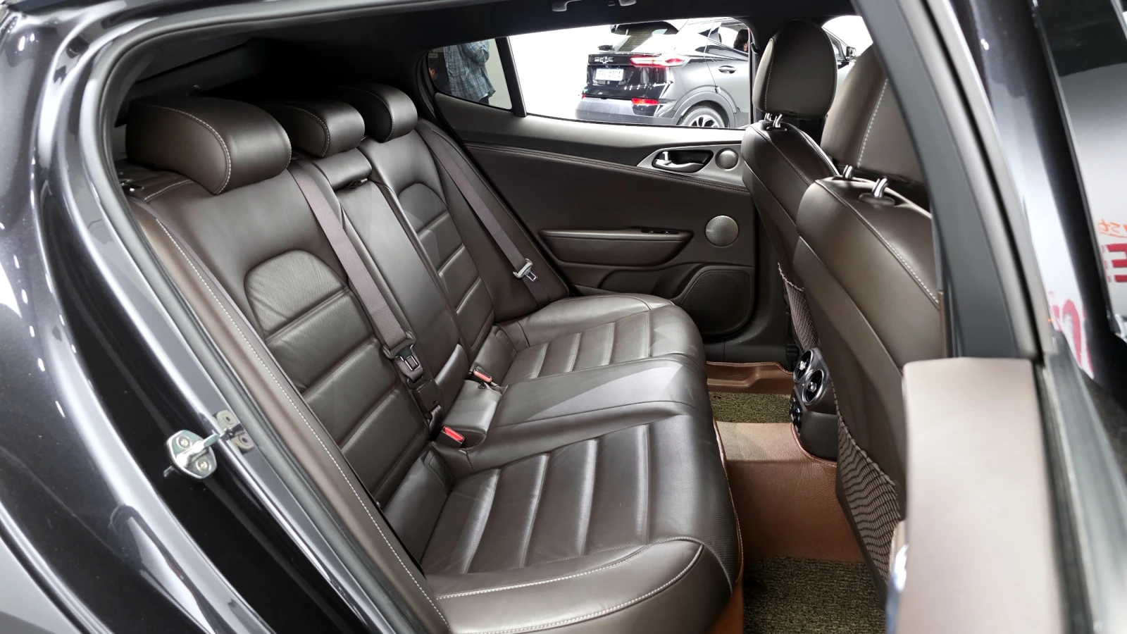 Kia Stinger 3.3T 2WD GT | Mobile.bg   11