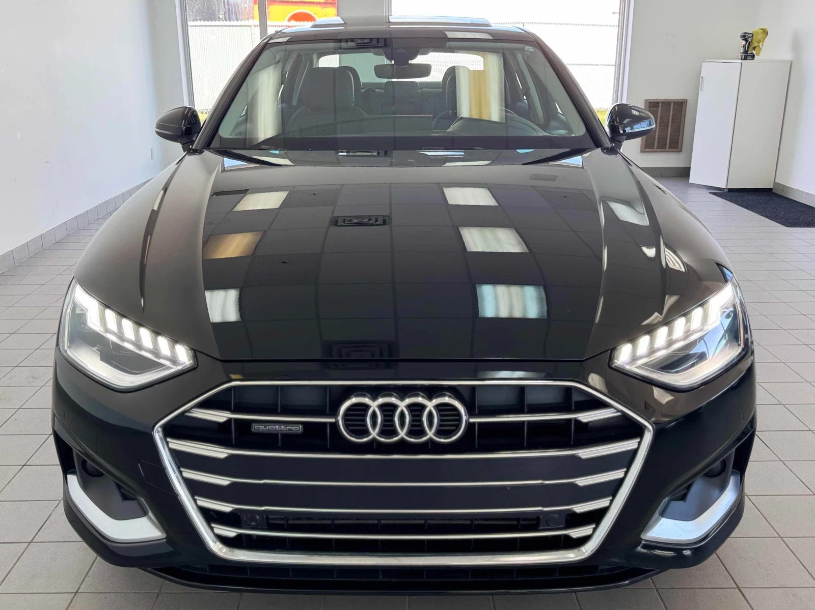 Audi A4 KOMFORT * * CARFAX * * АВТО КРЕДИТ * *  - изображение 3