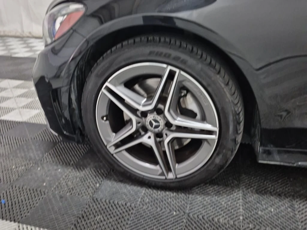 Mercedes-Benz C 300 * CARFAX * АвтоКредит * Цена до България*  - изображение 8