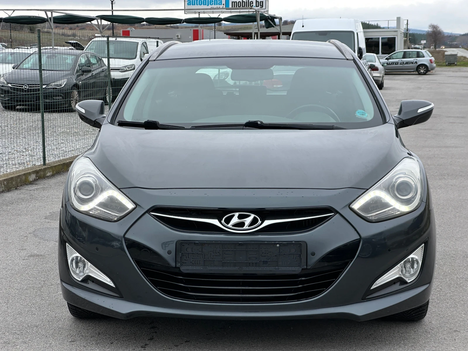 Hyundai I40 1.7 - изображение 2