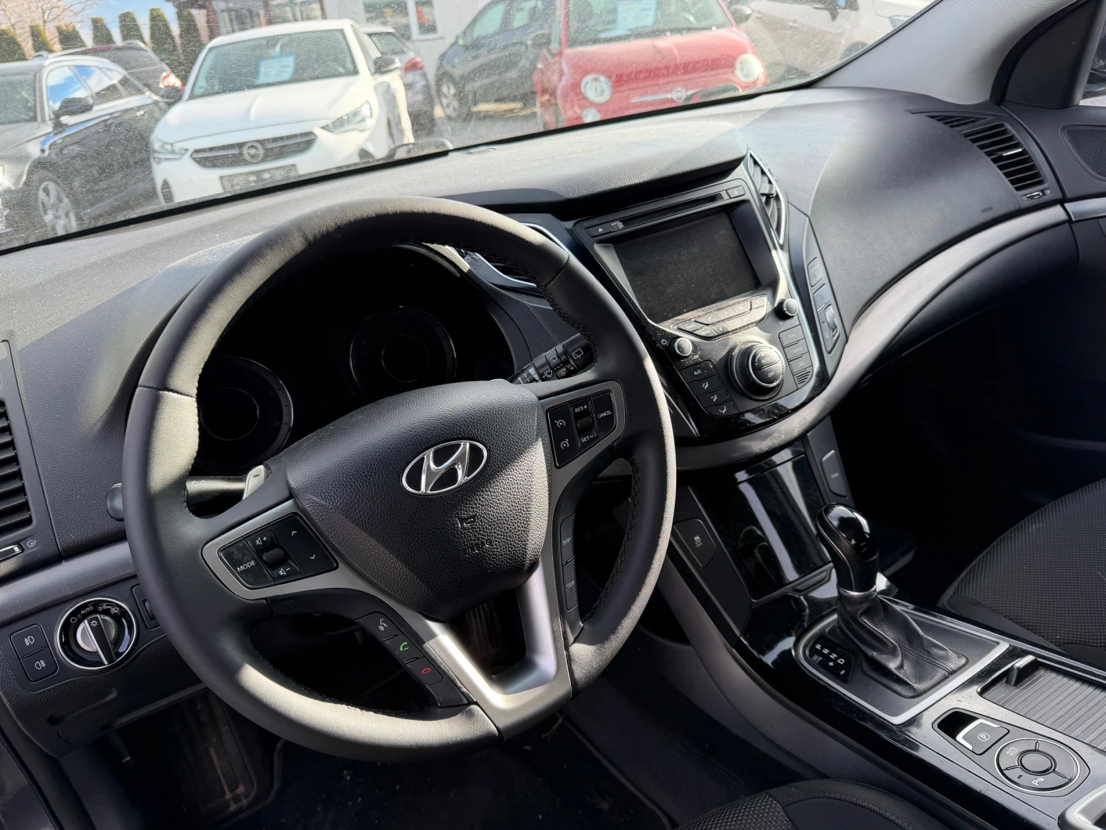 Hyundai I40 1.7 | Mobile.bg � ����������� 12