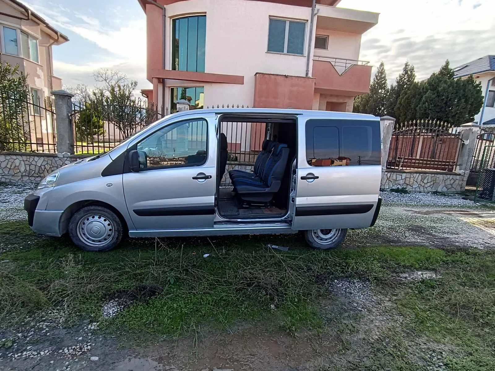 Fiat Scudo  / 5+ 1  / 120   | Mobile.bg   5