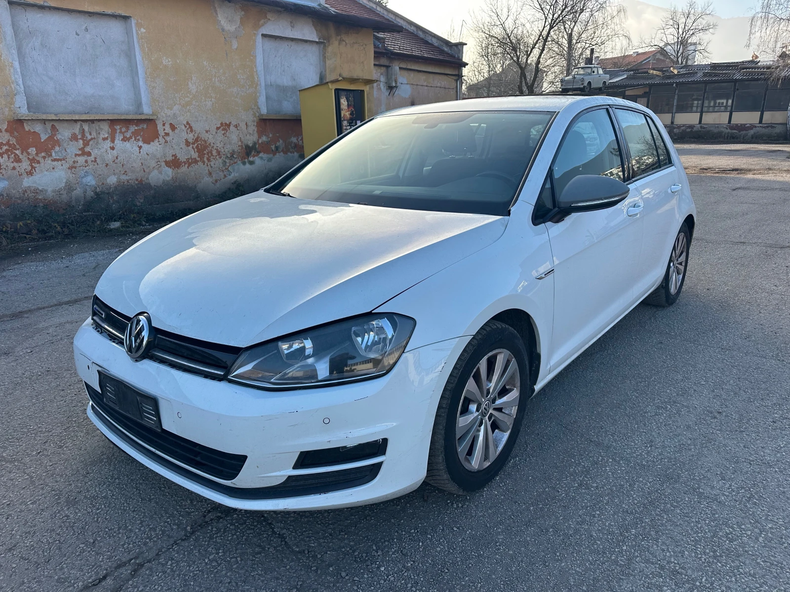 VW Golf 7 1.0TSI  Euro 6 | Mobile.bg   3