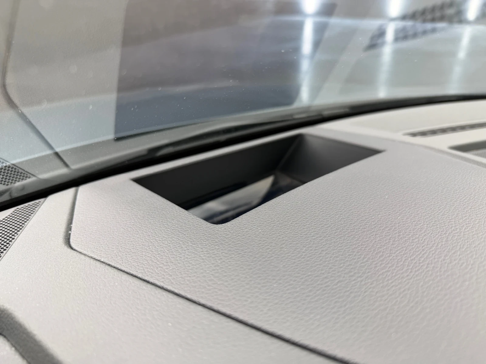 Audi E-Tron 55/Sportback/S-Line/Pano/Hud/360* /, снимка 8 - Автомобили и джипове - 53819829