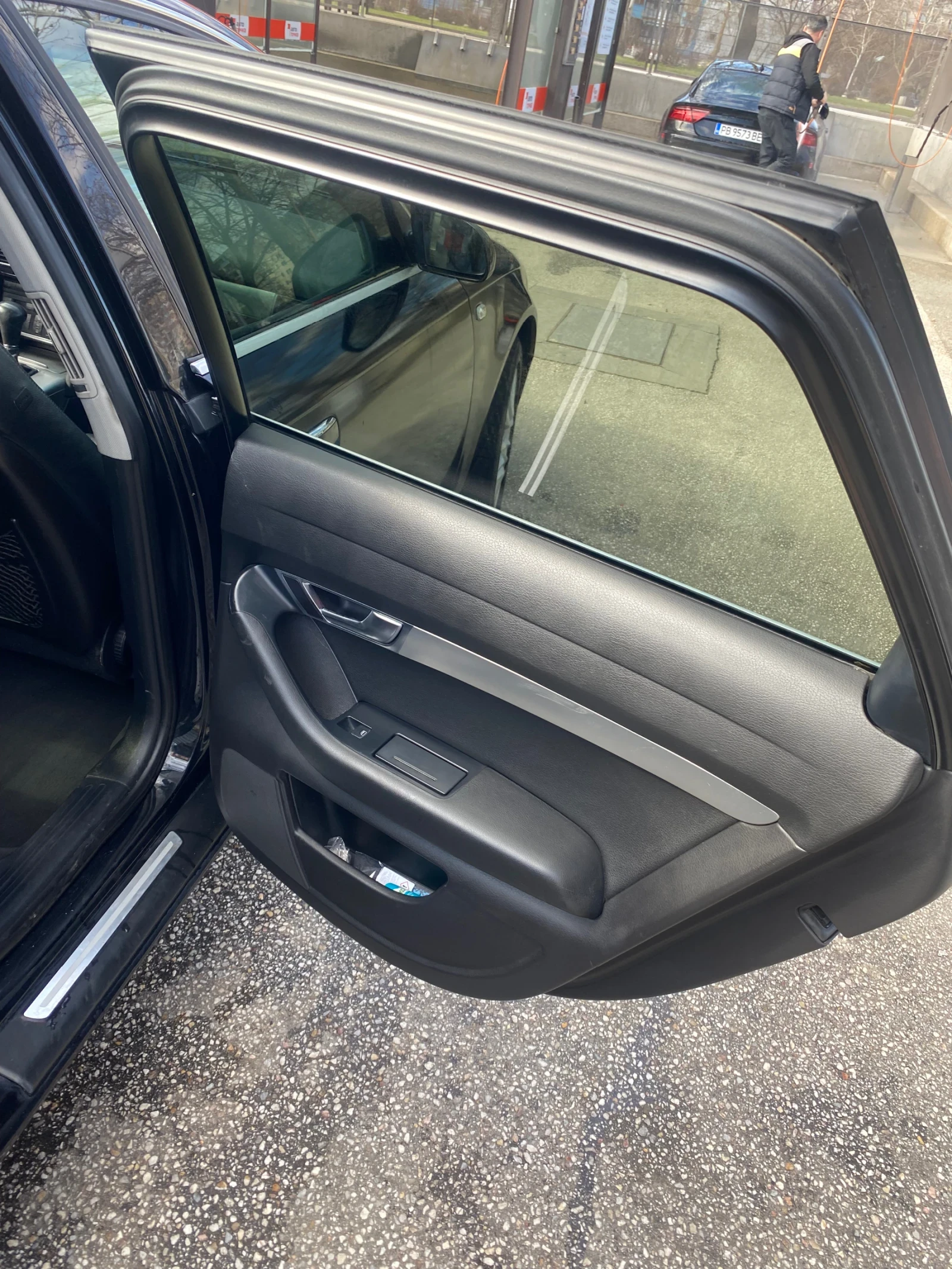 Audi A6 C6 4F, снимка 10 - Автомобили и джипове - 53877620