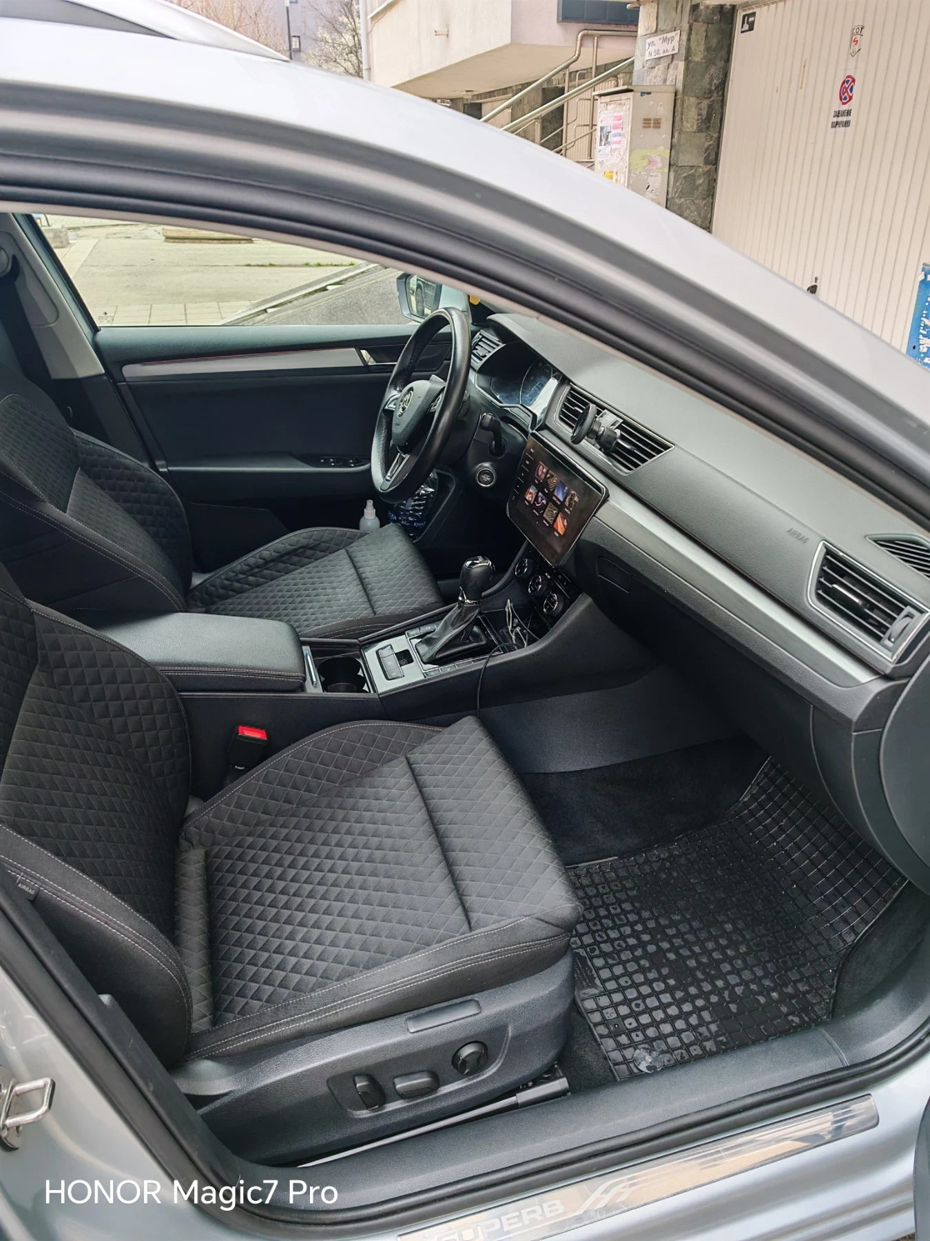 Skoda Superb, снимка 8 - Автомобили и джипове - 54019413