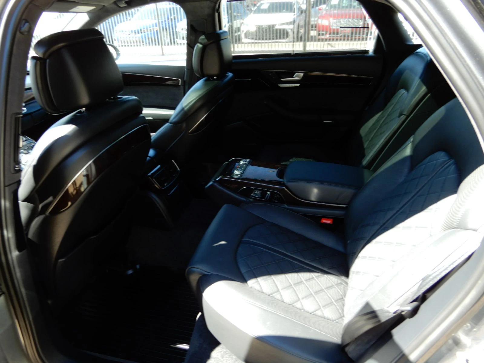 Audi A8 L 4.0T Sport | Mobile.bg � ����������� 12