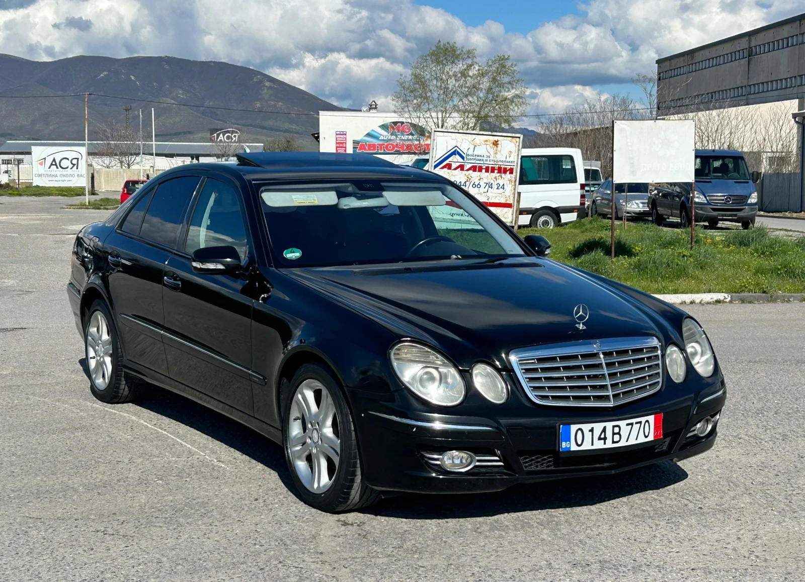 Mercedes-Benz E 220 CDI EVO 7-G tronic 170ps Avangarde, снимка 7 - Автомобили и джипове - 54164315
