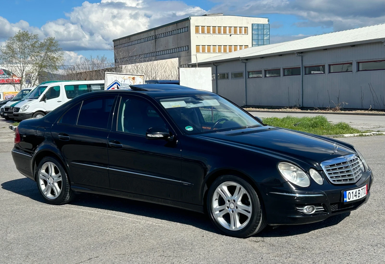 Mercedes-Benz E 220 CDI EVO 7-G tronic 170ps Avangarde, снимка 6 - Автомобили и джипове - 54164315