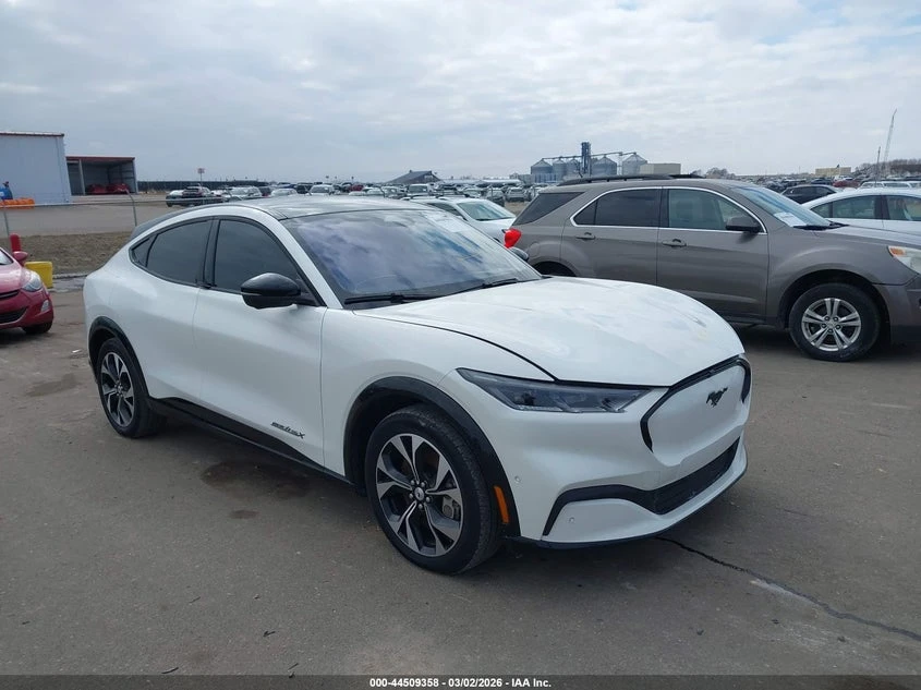 Ford Mustang Mach-E Premium AWD