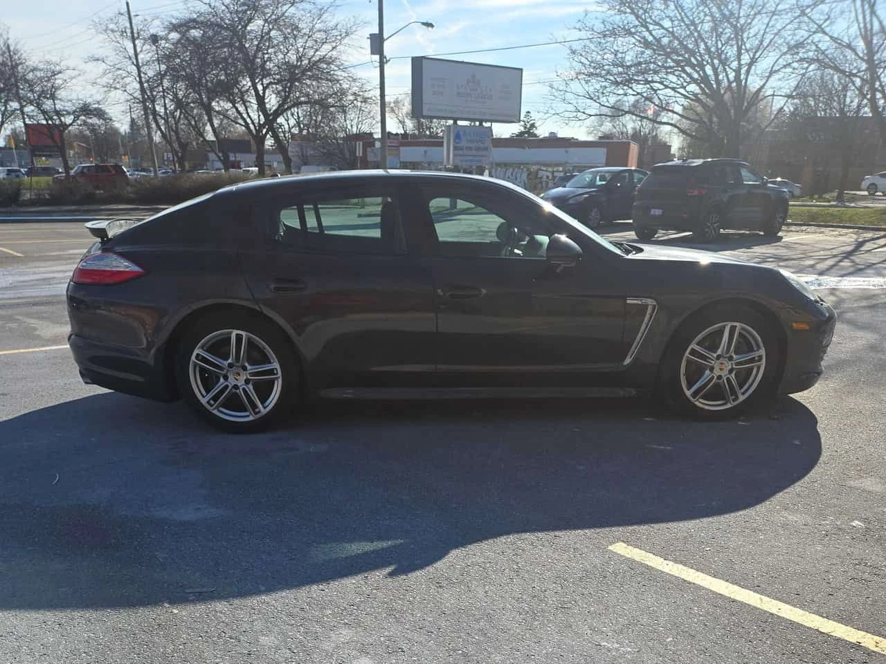 Porsche Panamera * 4dr HB * CARFAX * KEYLESS * ДВА КЛЮЧА, снимка 3 - Автомобили и джипове - 54226224