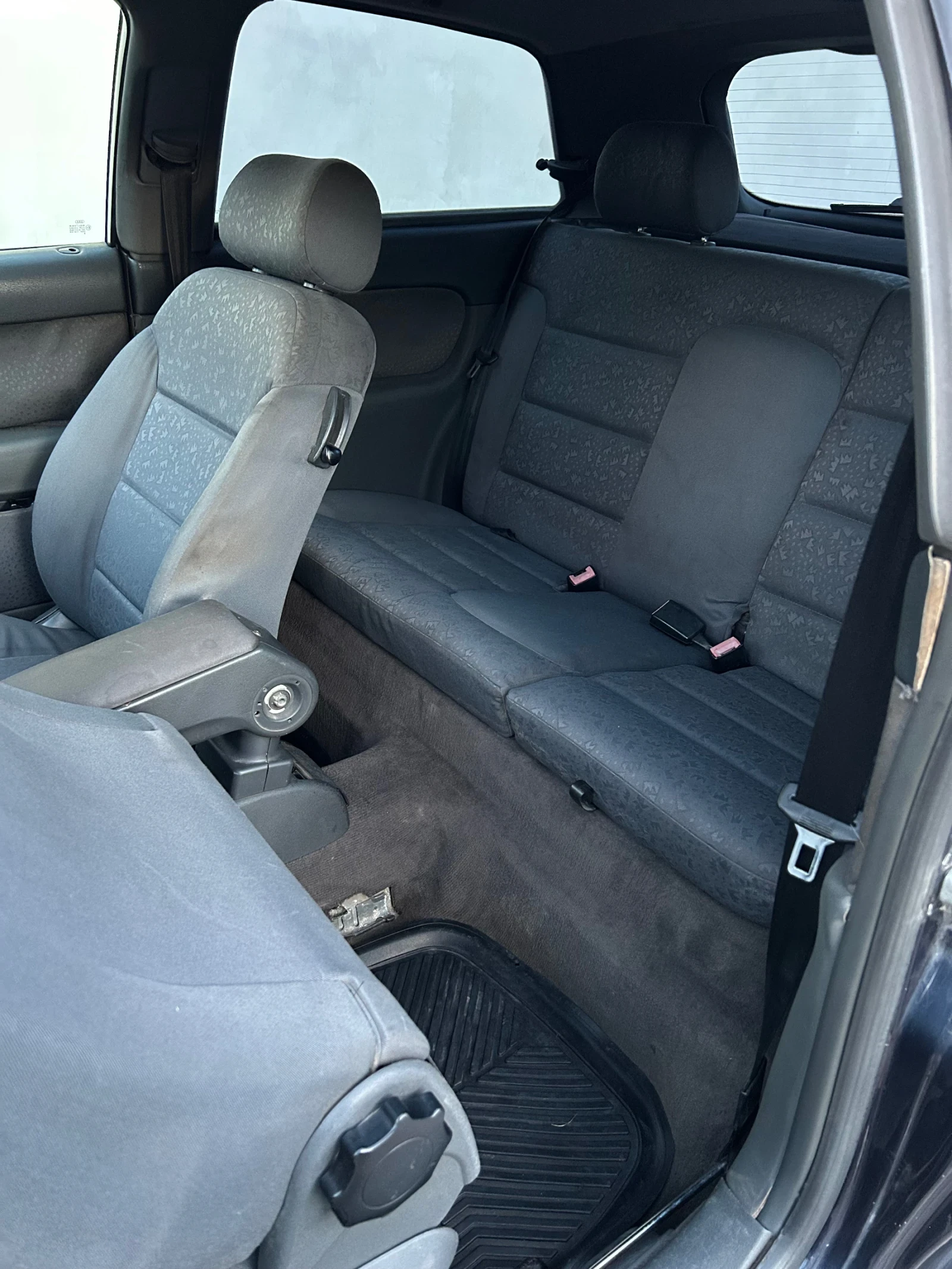 Audi A3 1.9 110 коня, снимка 9 - Автомобили и джипове - 54962773