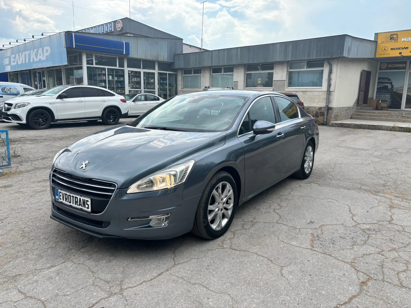 Peugeot 508 2.0 HDI / Автоматик/ Navi/ Keyless-go/, снимка 3 - Автомобили и джипове - 55068036
