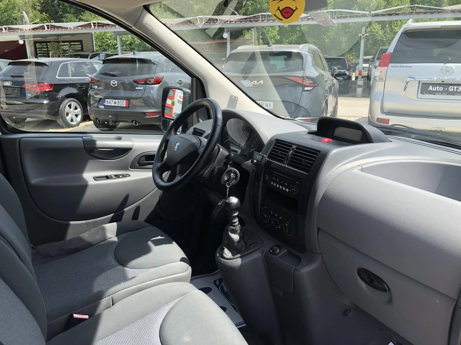 Peugeot Expert 2.0HDI, снимка 10 - Автомобили и джипове - 55262397