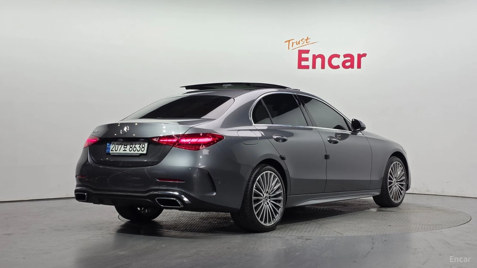 Mercedes-Benz C 300 4MATIC/DRIVE-ASSISTS/360CAMERA/SUNROOF/BURMESTER, снимка 3 - Автомобили и джипове - 55688085
