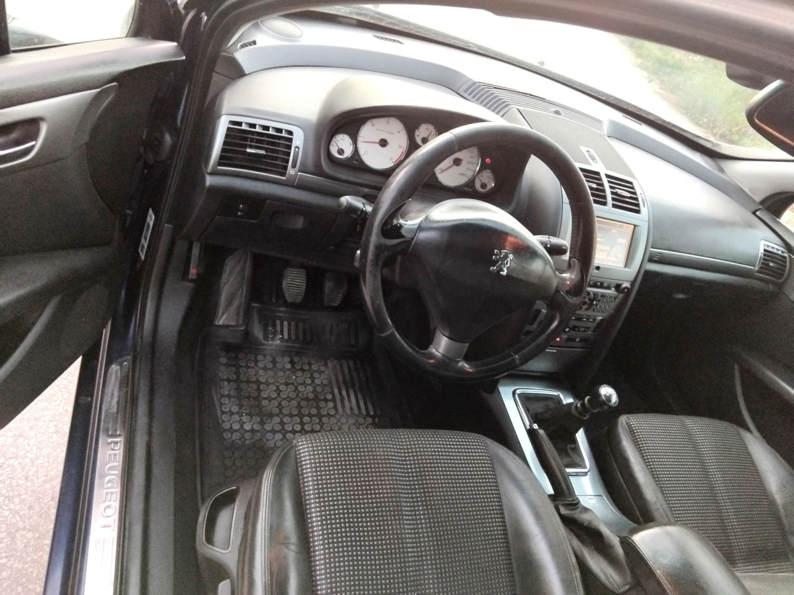 Peugeot 407 2.0HDI.6скорости.+ КЛИМА. 2004г , снимка 12 - Автомобили и джипове - 55741958