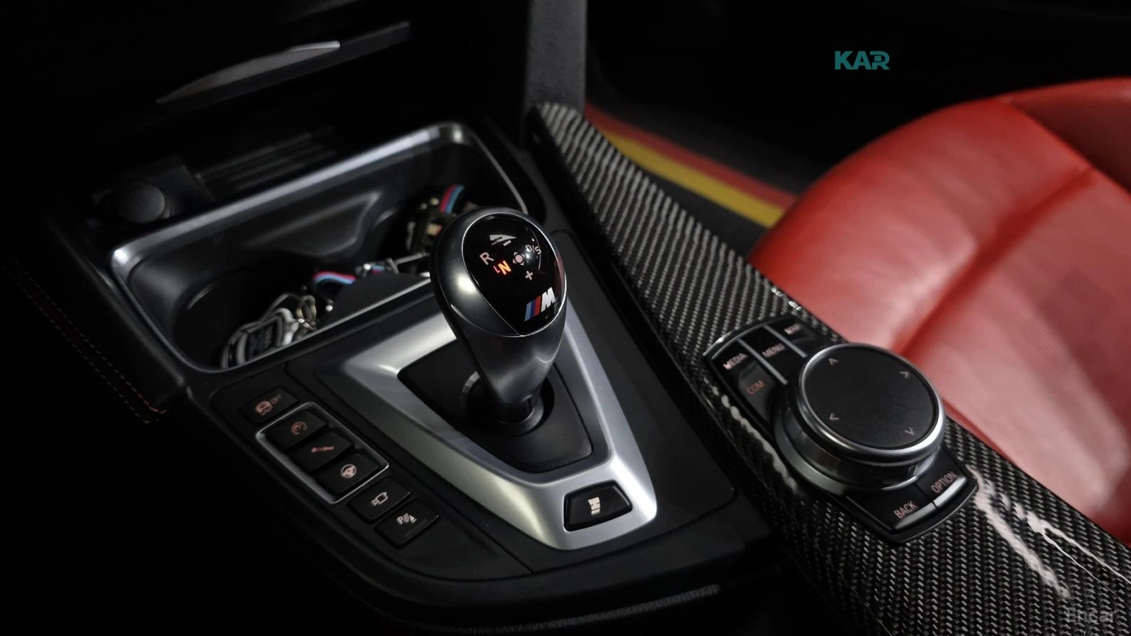 BMW M4 COMPETITION* HUD* 360* КОЖА* НАВИ, снимка 7 - Автомобили и джипове - 55932209