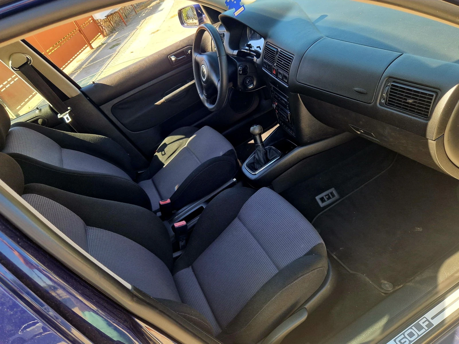 VW Golf 1.9TDI 90к.с., снимка 12 - Автомобили и джипове - 55981913