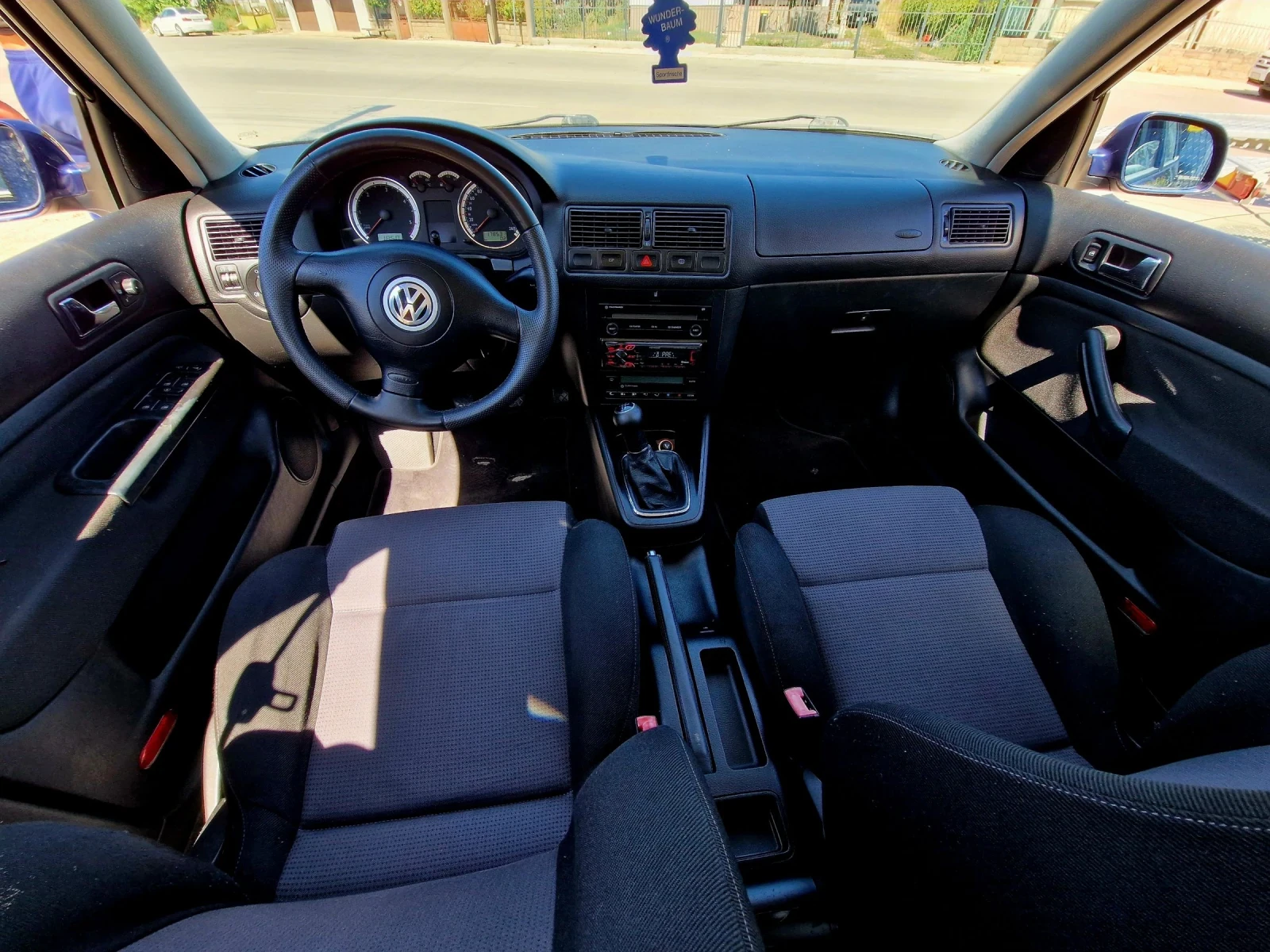 VW Golf 1.9TDI 90к.с., снимка 11 - Автомобили и джипове - 55981913
