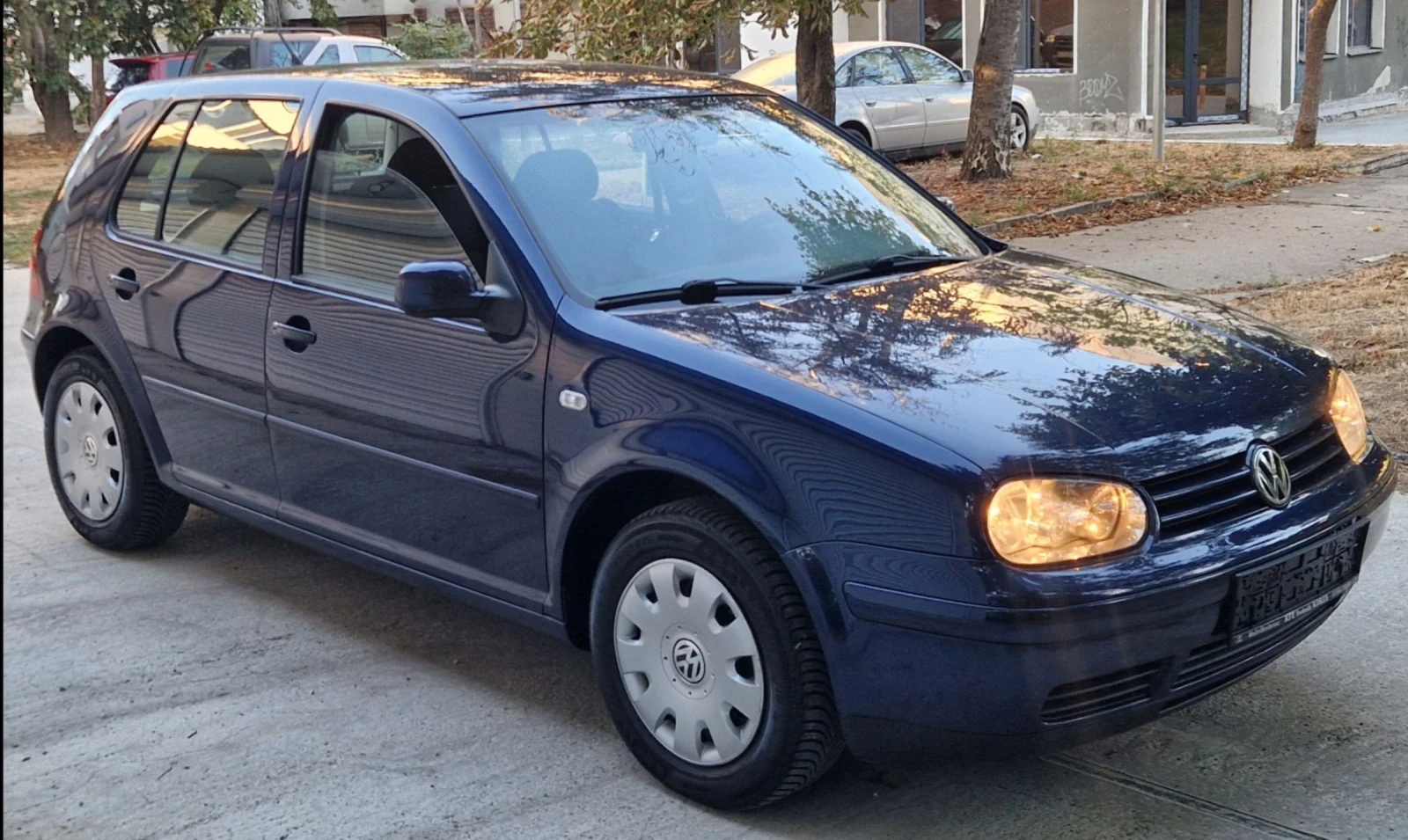 VW Golf 1.9TDI 90к.с., снимка 3 - Автомобили и джипове - 55981913