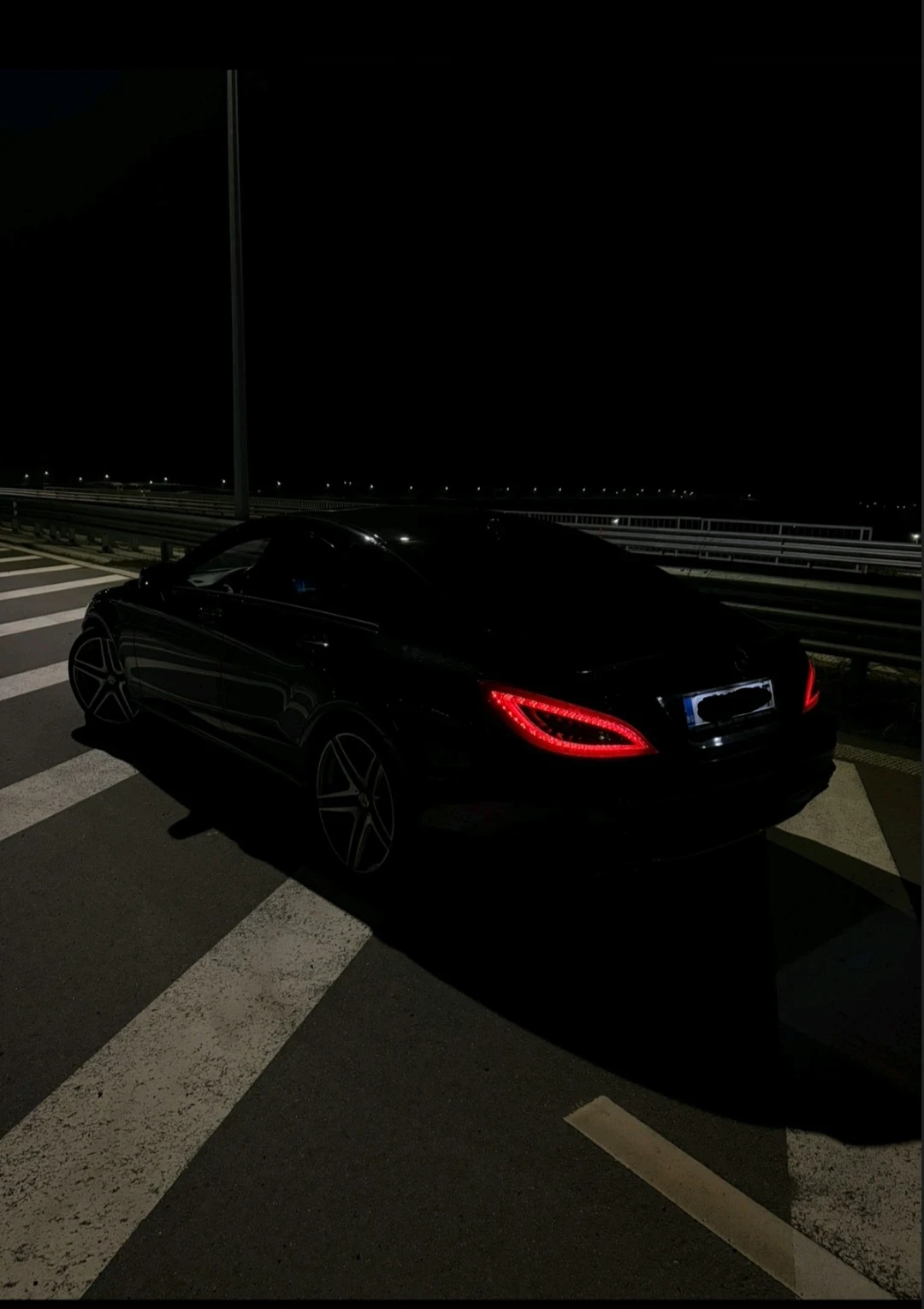 Mercedes-Benz CLS 500 500, снимка 2 - Автомобили и джипове - 56161912