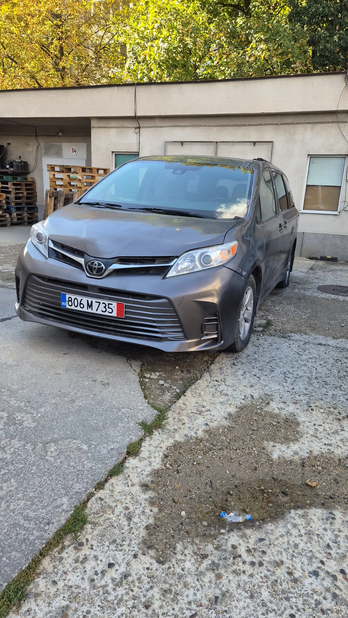 Toyota Sienna | Mobile.bg � ����������� 2