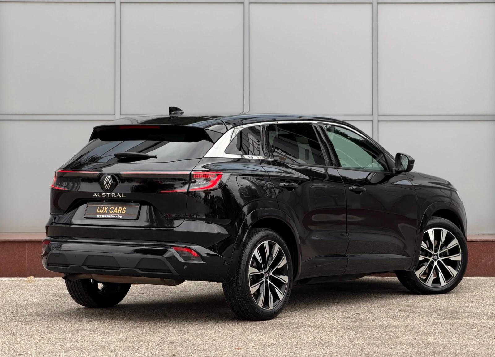 Renault Austral - Techno - Mild Hybrid - 1.3 TCE -, снимка 2 - Автомобили и джипове - 56303783