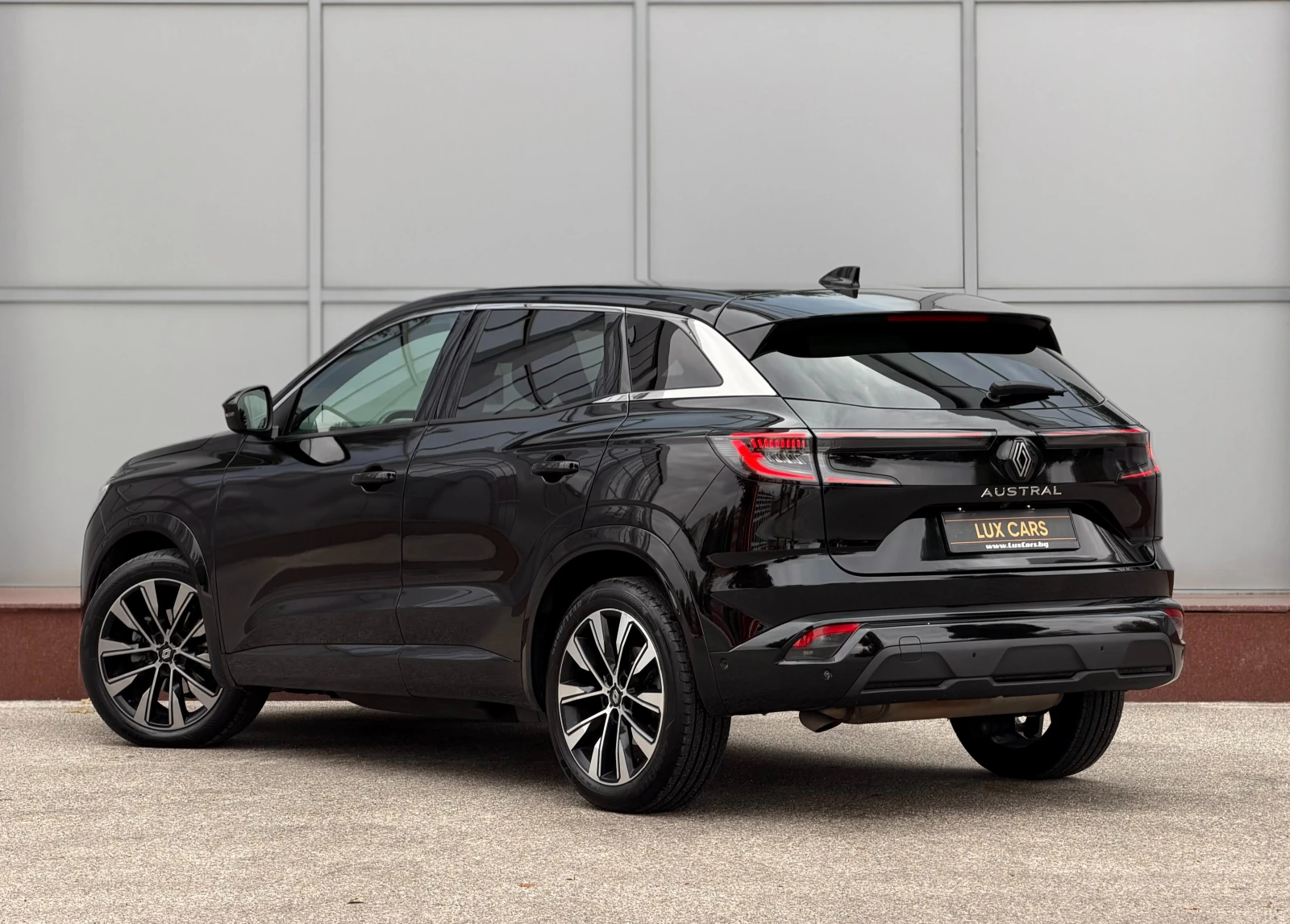 Renault Austral - Techno - Mild Hybrid - 1.3 TCE -, снимка 4 - Автомобили и джипове - 56303783
