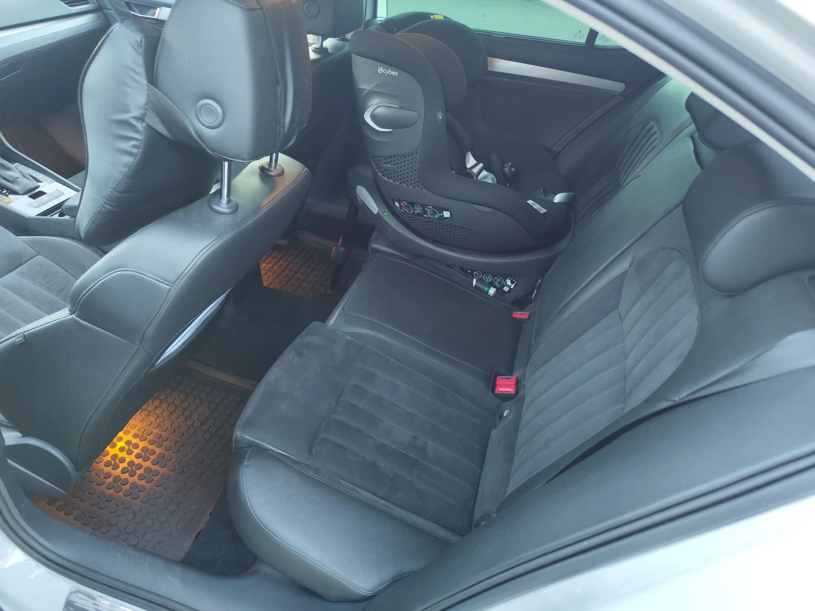 Skoda Superb 2.0 tdi 190/151000 ��! | Mobile.bg � ����������� 11