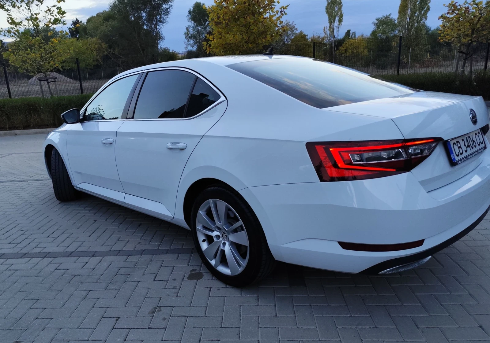 Skoda Superb 2.0 tdi 190/151000 ��! | Mobile.bg � ����������� 3