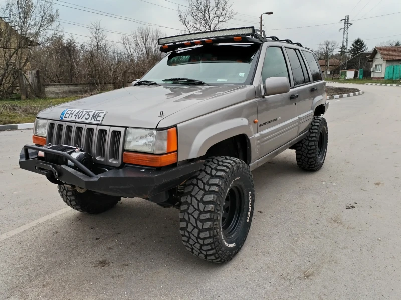 Jeep Grand cherokee 5.2 ГАЗ, снимка 1 - Автомобили и джипове - 49454137