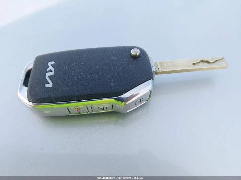 Kia Sorento 2.5l Lx, снимка 11 - Автомобили и джипове - 53585212