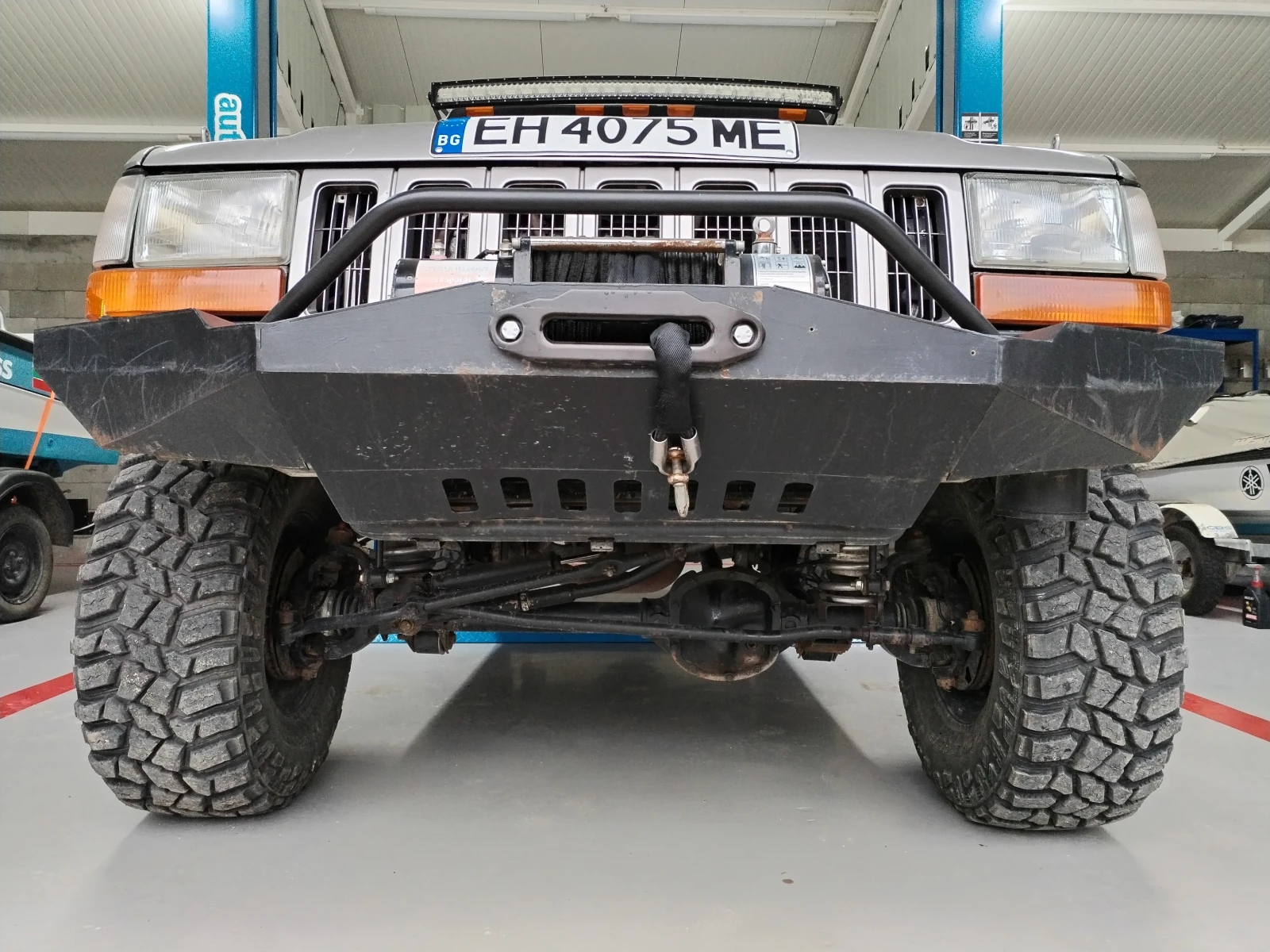 Jeep Grand cherokee 5.2 ГАЗ - изображение 8