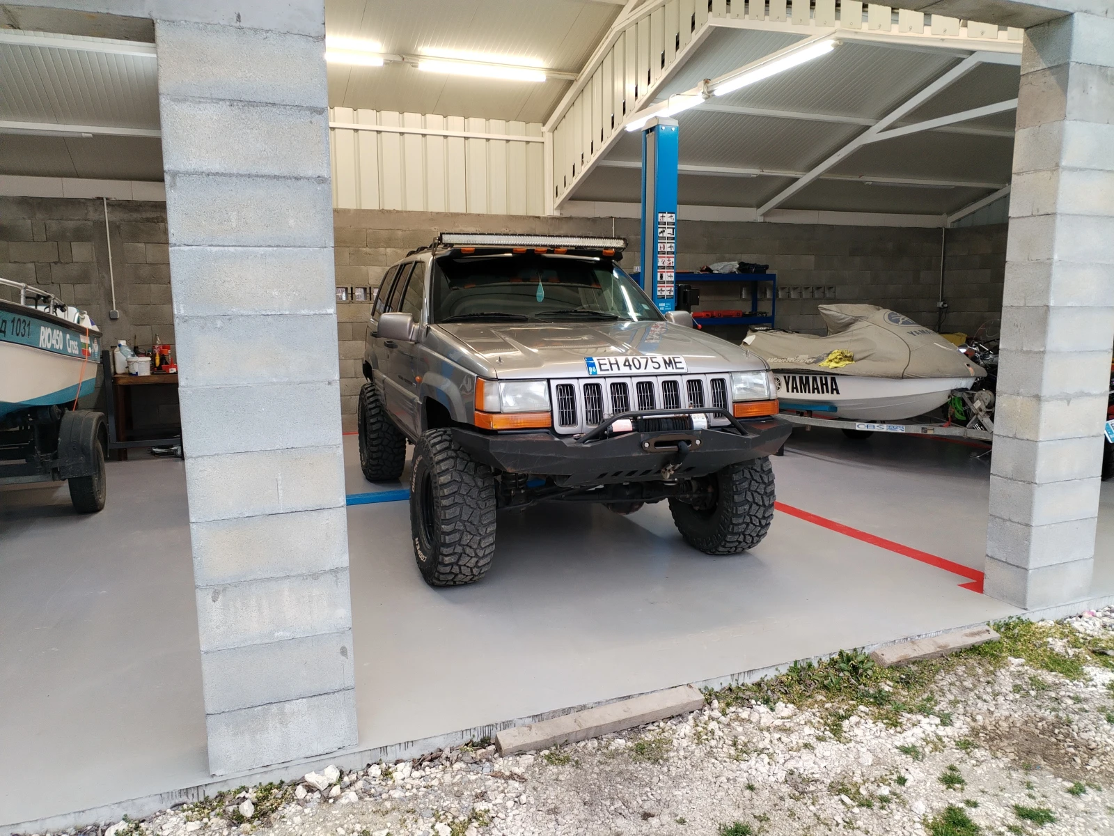 Jeep Grand cherokee 5.2 ГАЗ - изображение 5