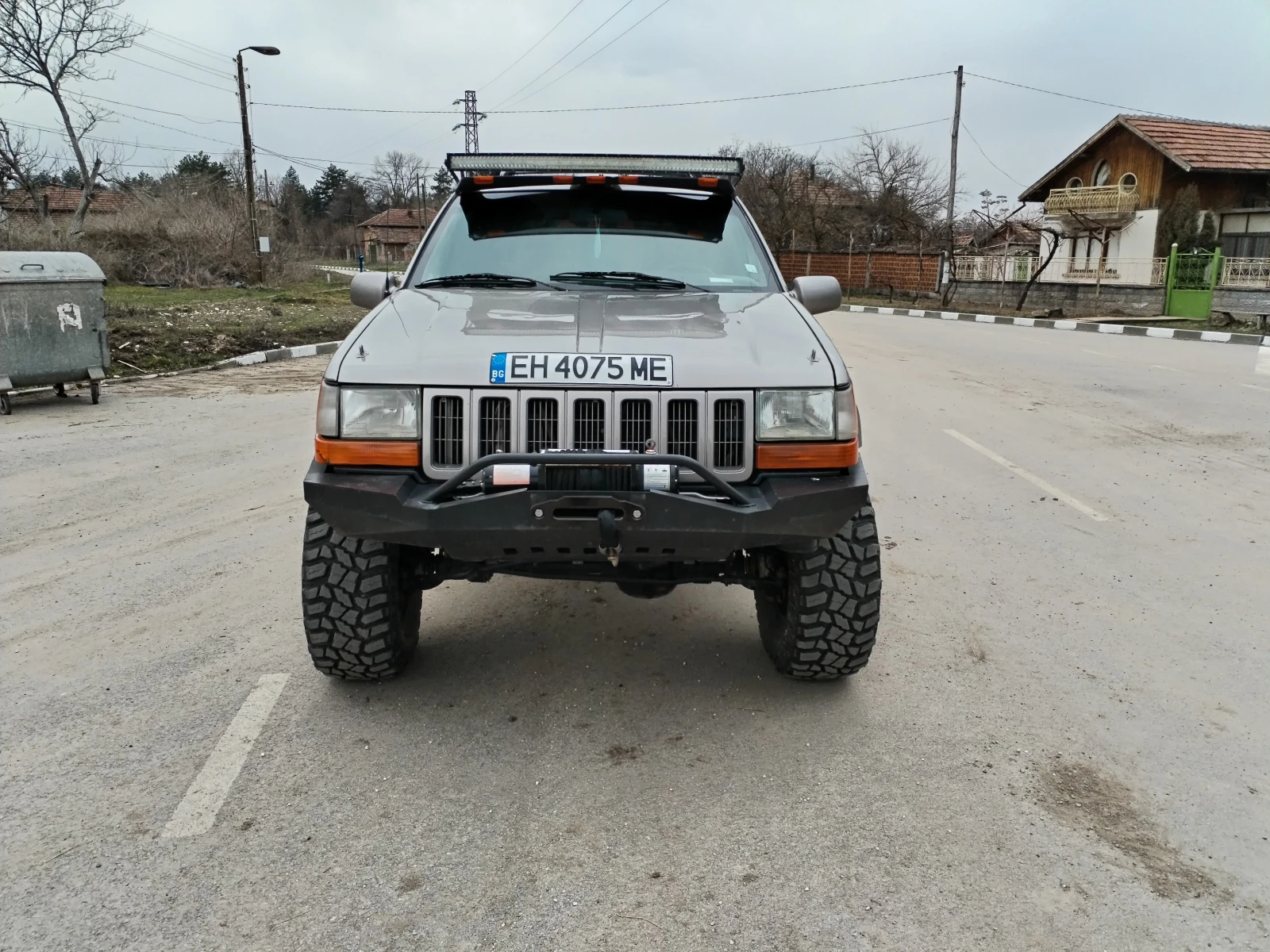 Jeep Grand cherokee 5.2 ГАЗ - изображение 3