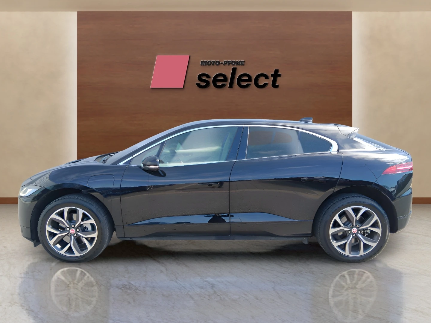 Jaguar I-Pace 90 kWh - изображение 5