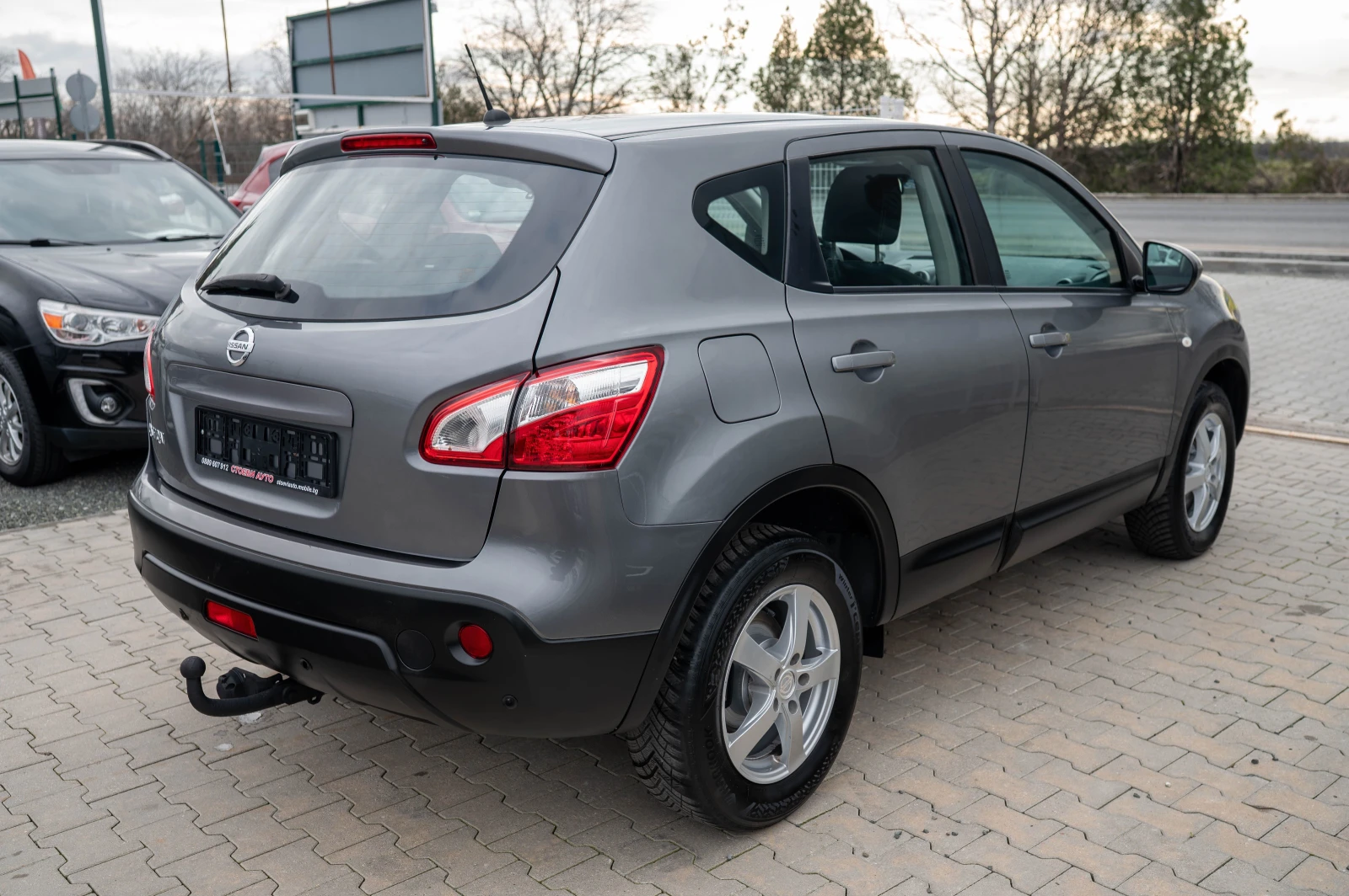 Nissan Qashqai 1.6i* бензин* фейслифт - изображение 6