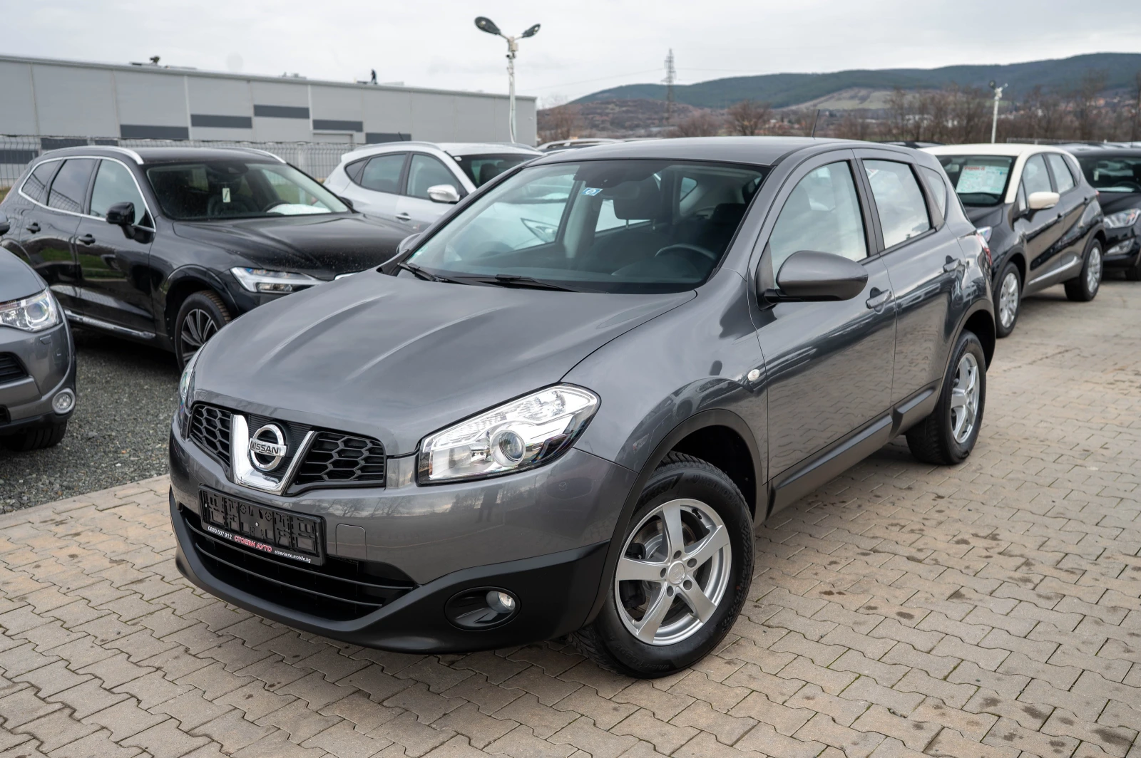 Nissan Qashqai 1.6i* бензин* фейслифт - изображение 3