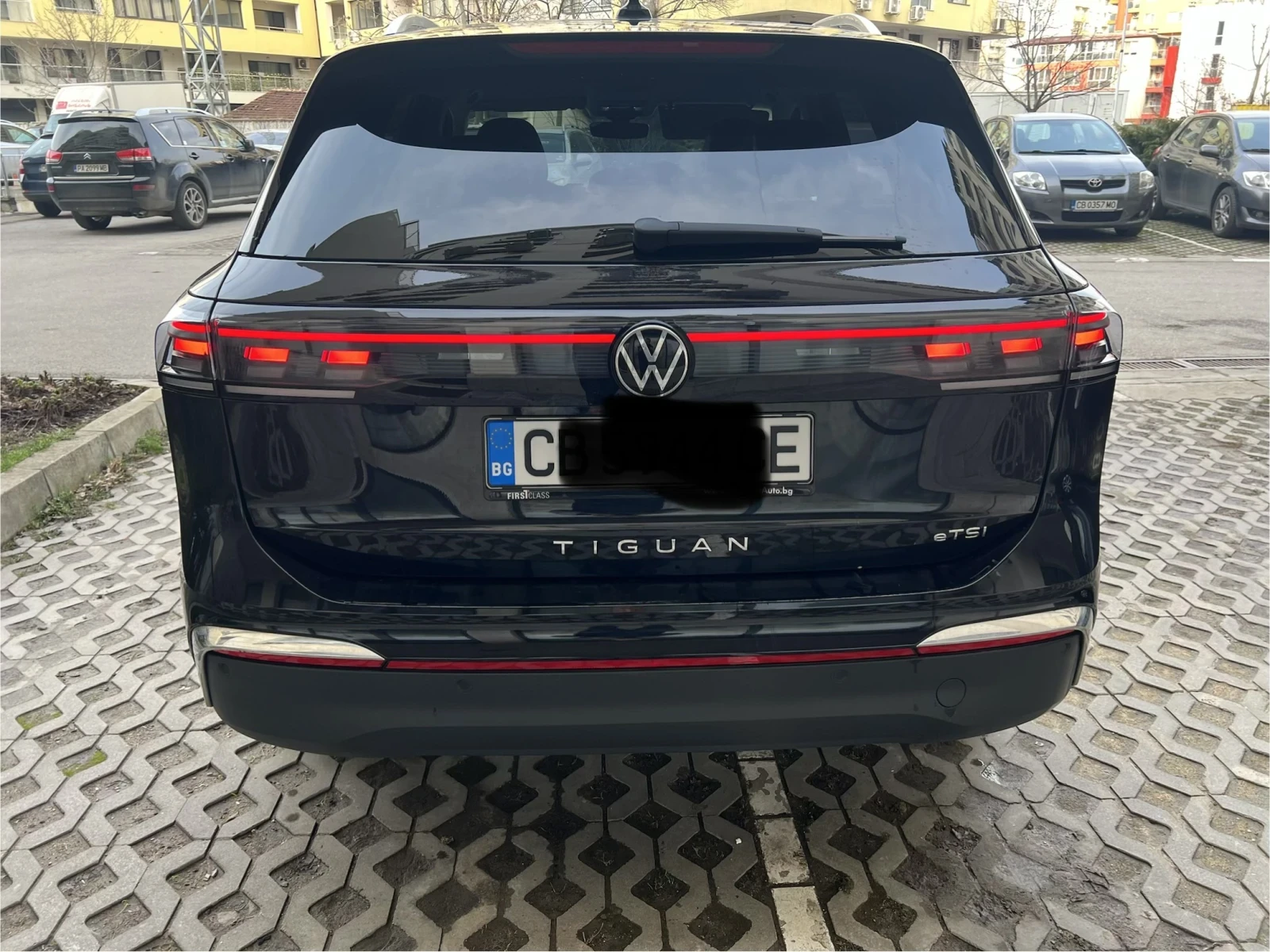 VW Tiguan eTSI Elegance/ Harman Kardon - изображение 4