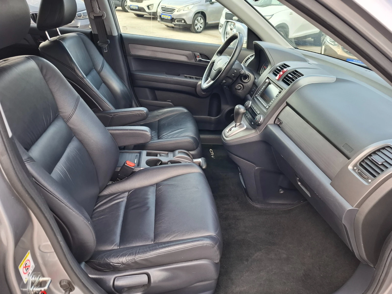Honda Cr-v 2.0 ТОП СЪСТОЯНИЕ , снимка 11 - Автомобили и джипове - 53874200