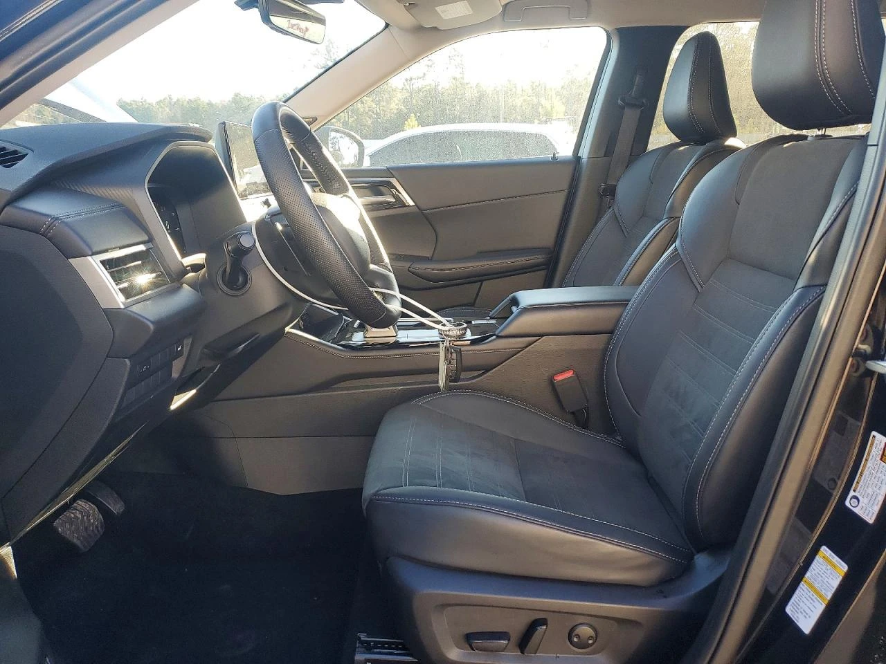 Mitsubishi Outlander 2.5l Se, снимка 7 - Автомобили и джипове - 53905027