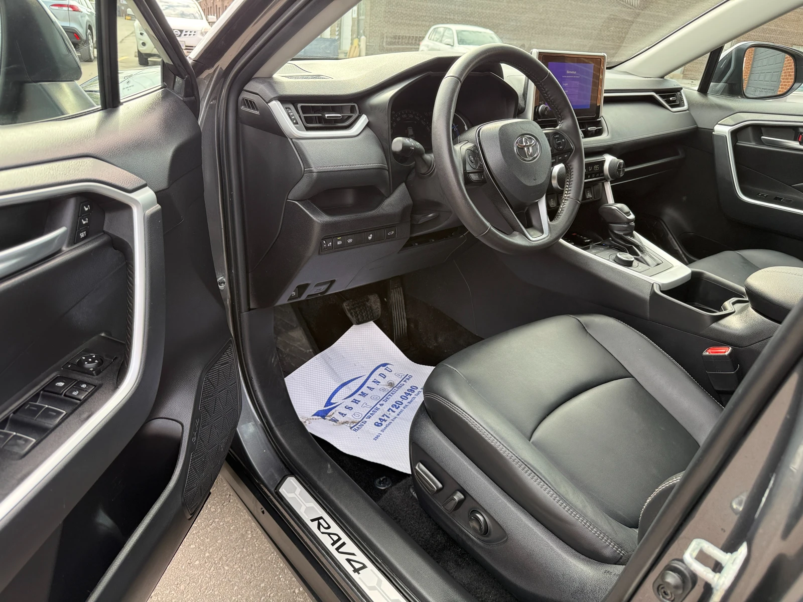 Toyota Rav4 * * CARFAX * * АВТО КРЕДИТ * * Цена до БГ * * , снимка 7 - Автомобили и джипове - 54599209
